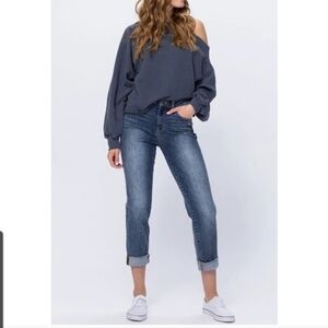 Judy Blue | High Rise Bleach Splash Boyfriend Mid Size 32 JB82346DK Cuff Fall